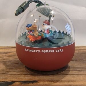 1991 Hallmark Keepsake Kringle's Bumper Cars Magic Motion Christmas ornament